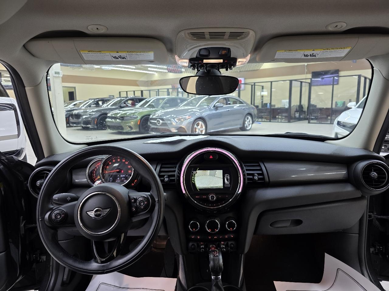 MINI Cooper 4-Door 2018