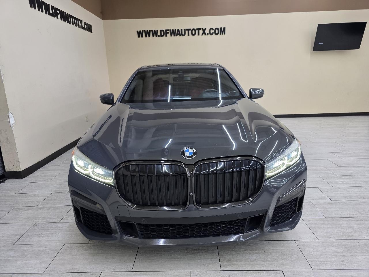 BMW 7-Series 750i xDrive 2021