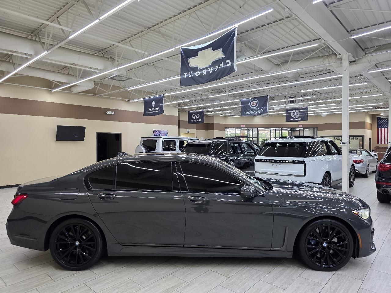 BMW 7-Series 750i xDrive 2021