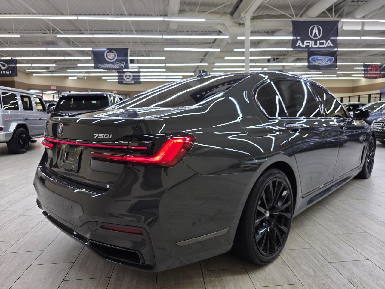 BMW 7-Series 750i xDrive 2021