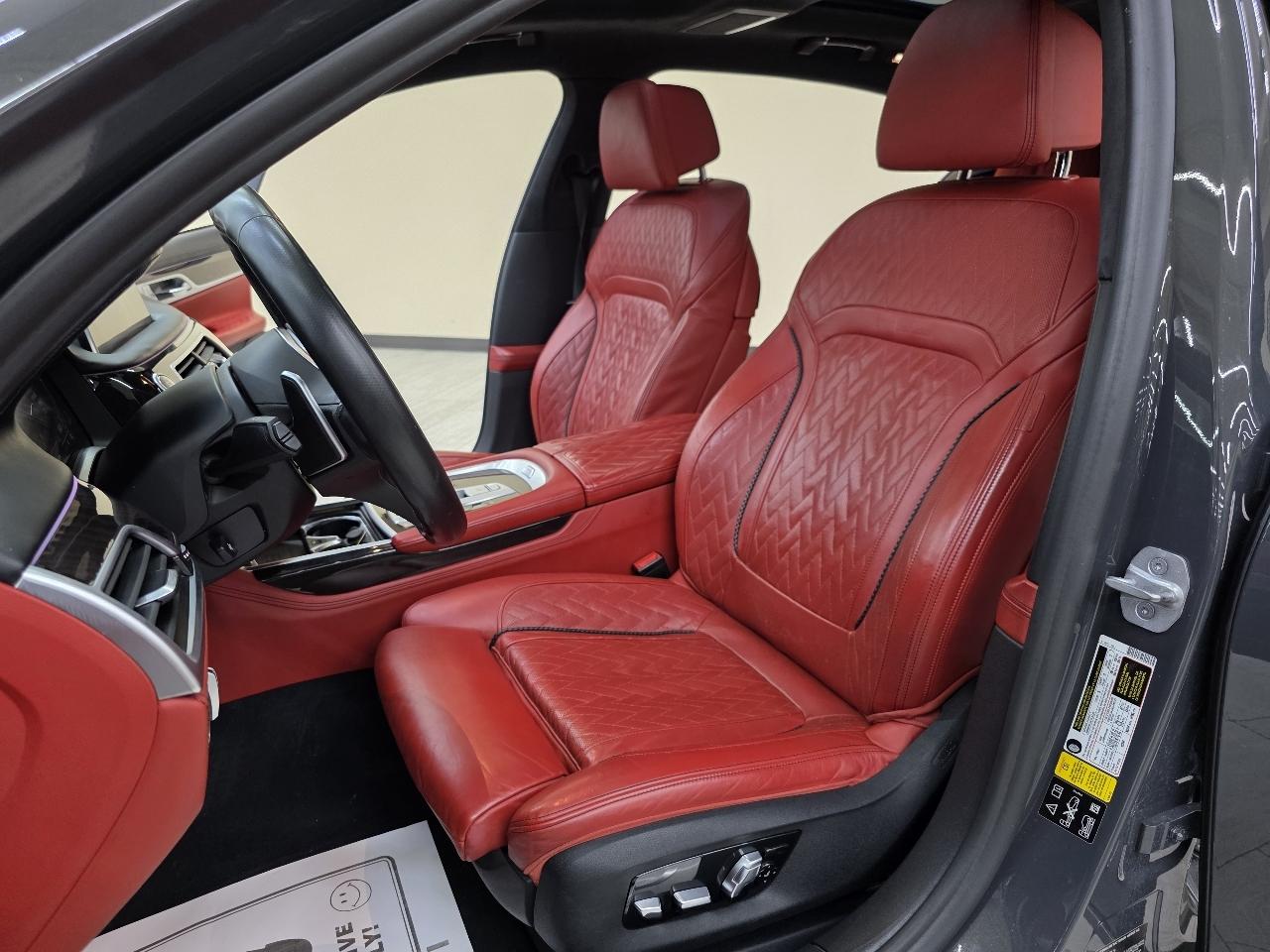 BMW 7-Series 750i xDrive 2021
