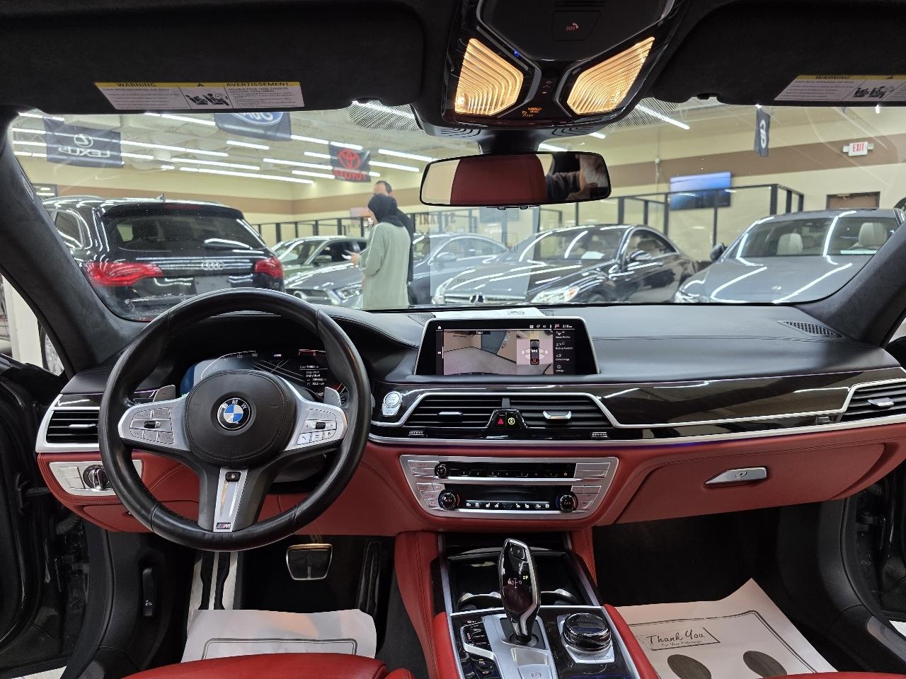 BMW 7-Series 750i xDrive 2021