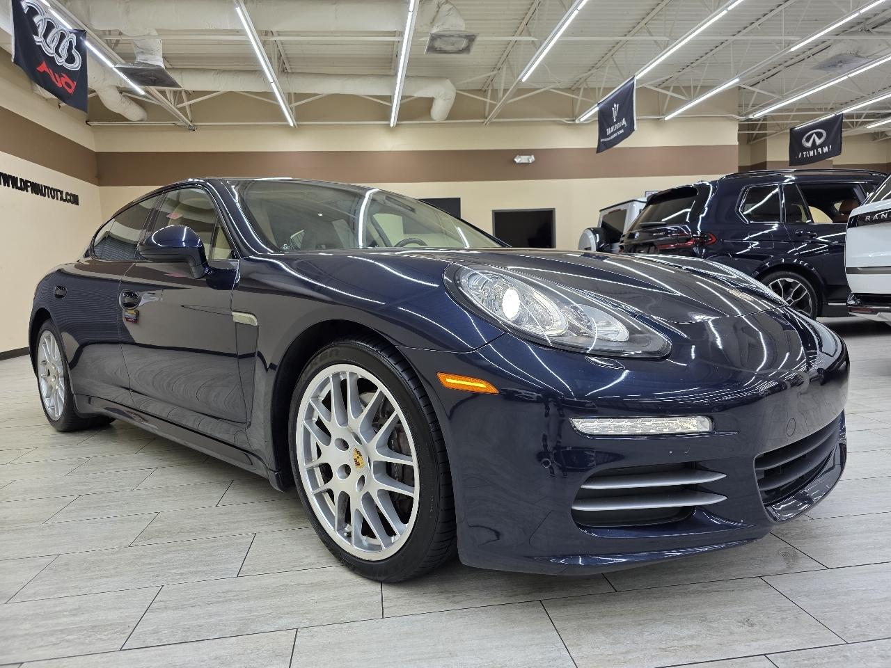 Porsche Panamera  2016