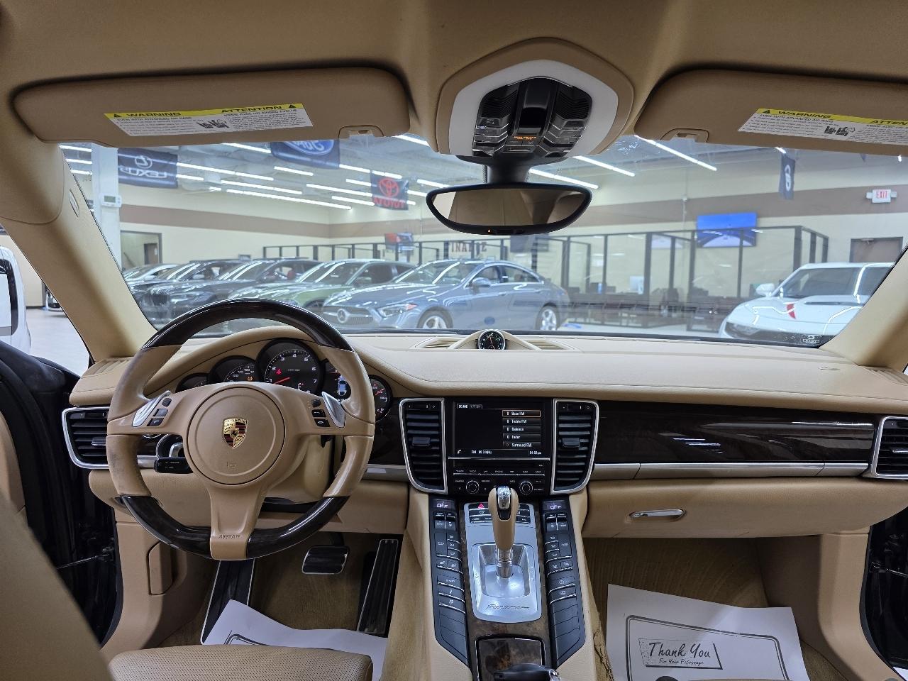 Porsche Panamera  2016