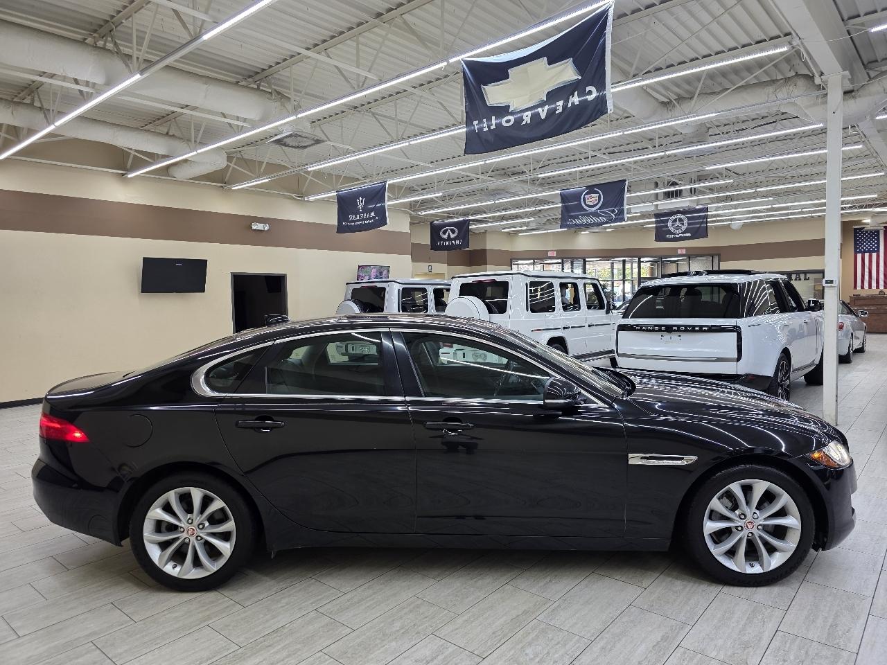 Jaguar XF-Series 25t Premium 2018