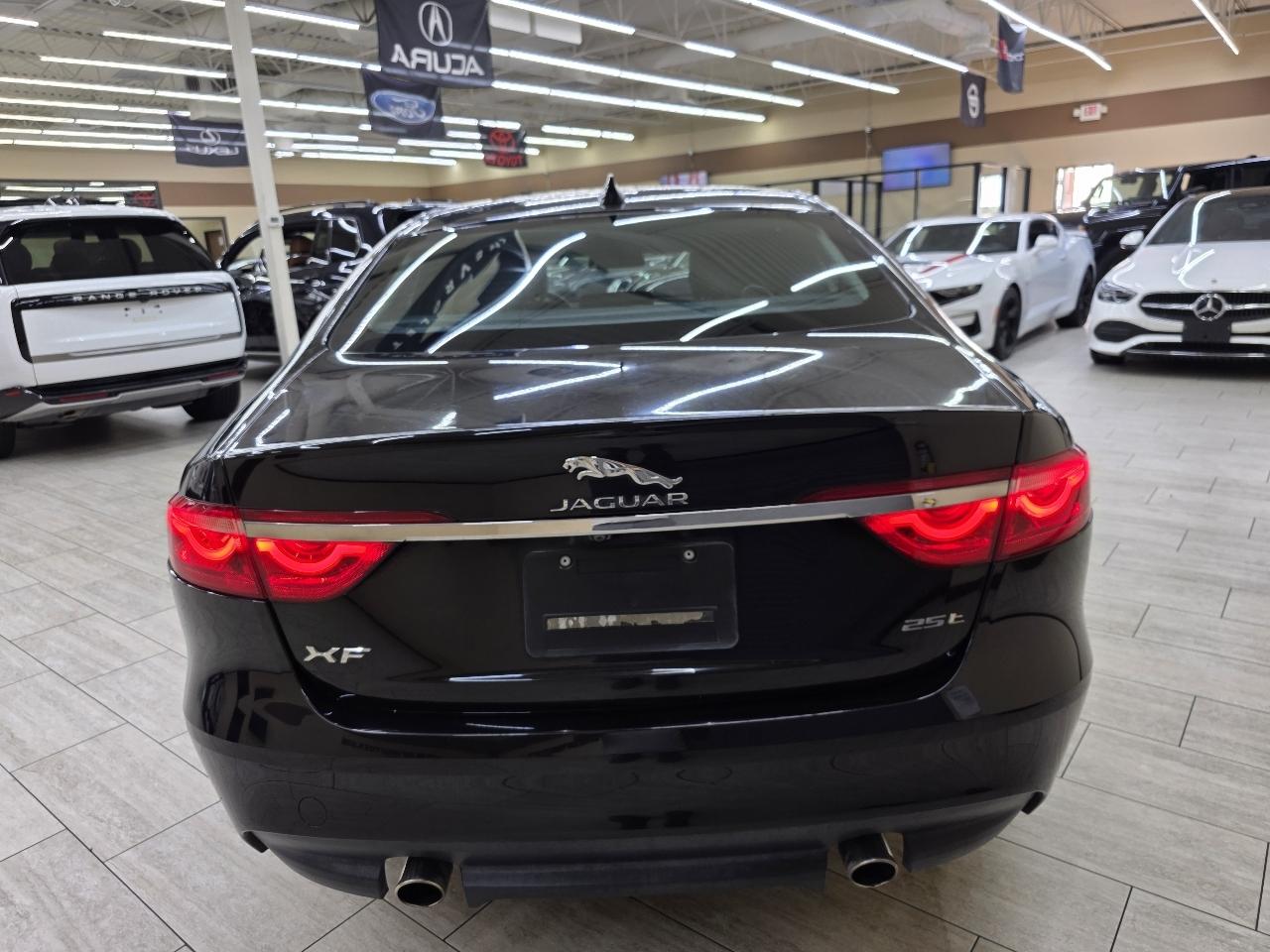 Jaguar XF-Series 25t Premium 2018