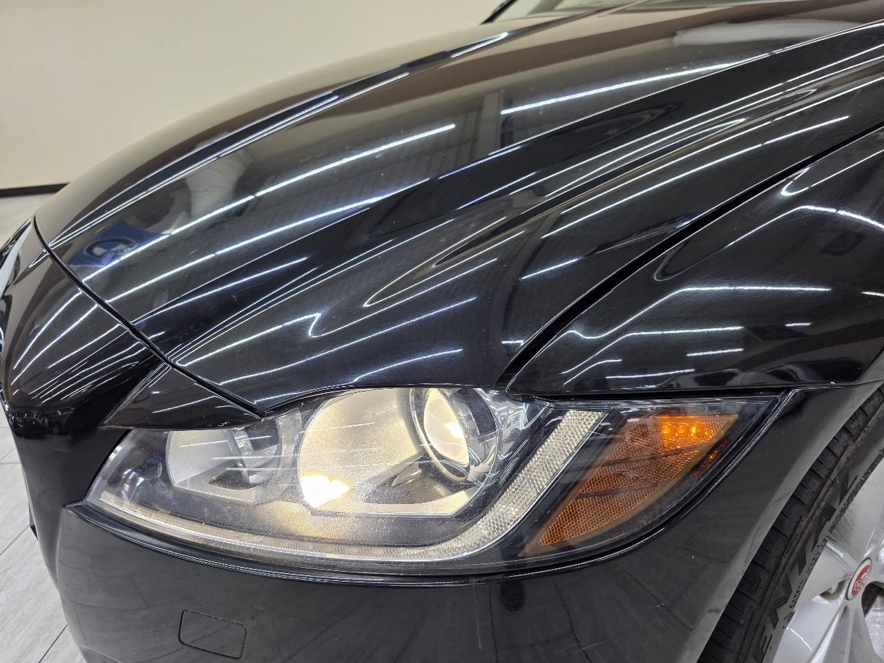Jaguar XF-Series 25t Premium 2018