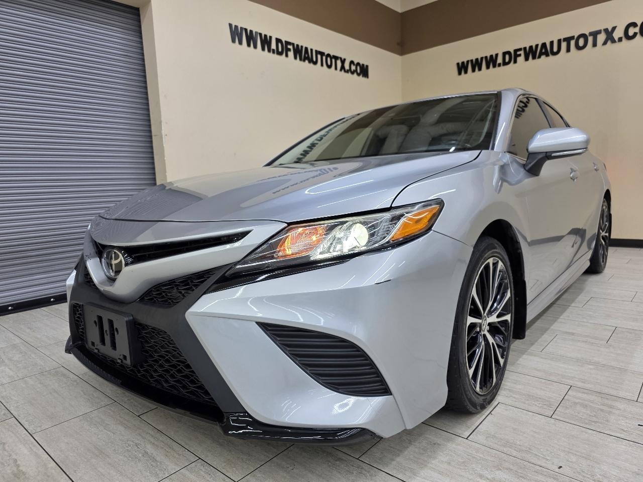 Toyota Camry XLE 2019