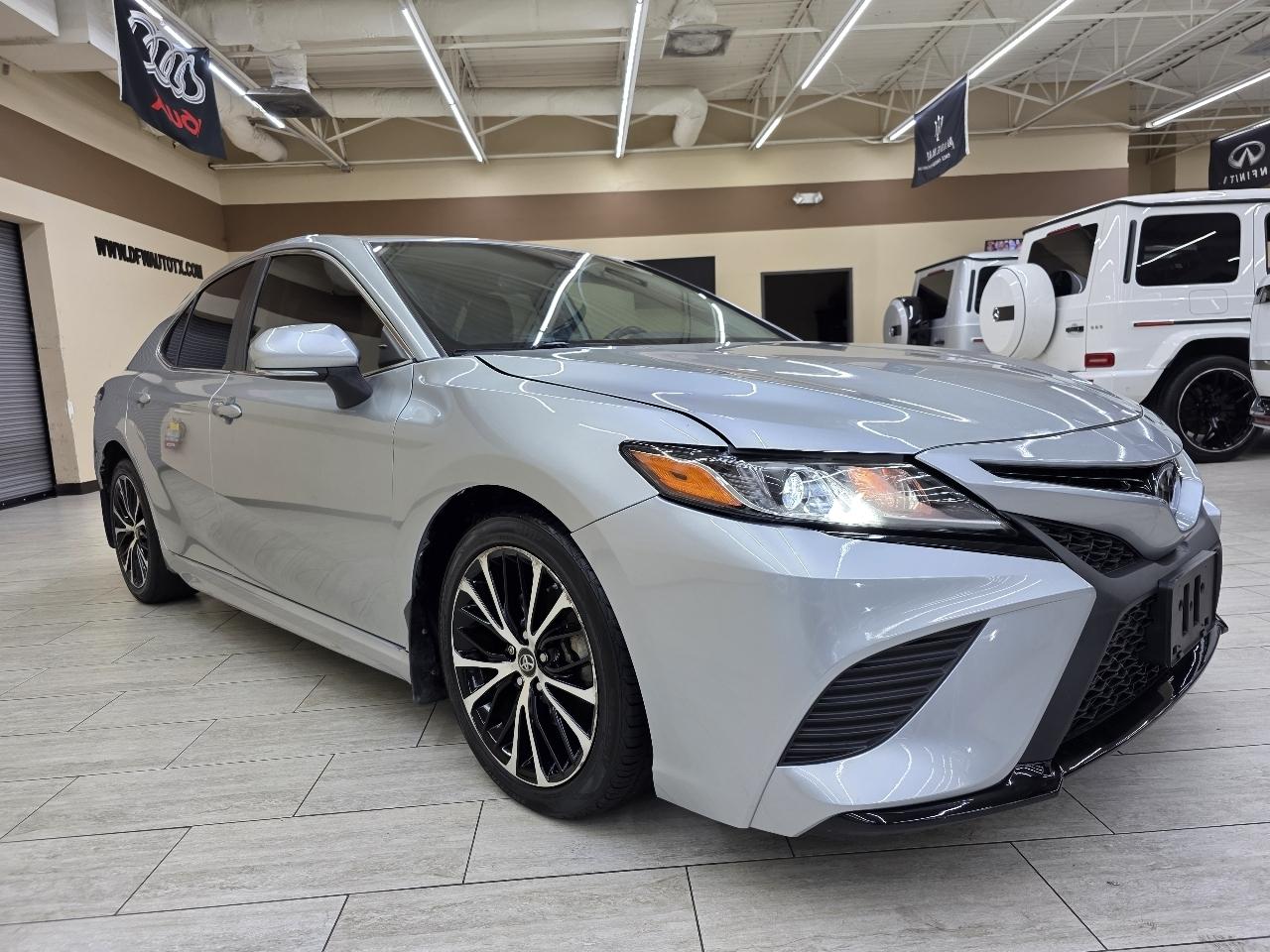 Toyota Camry XLE 2019