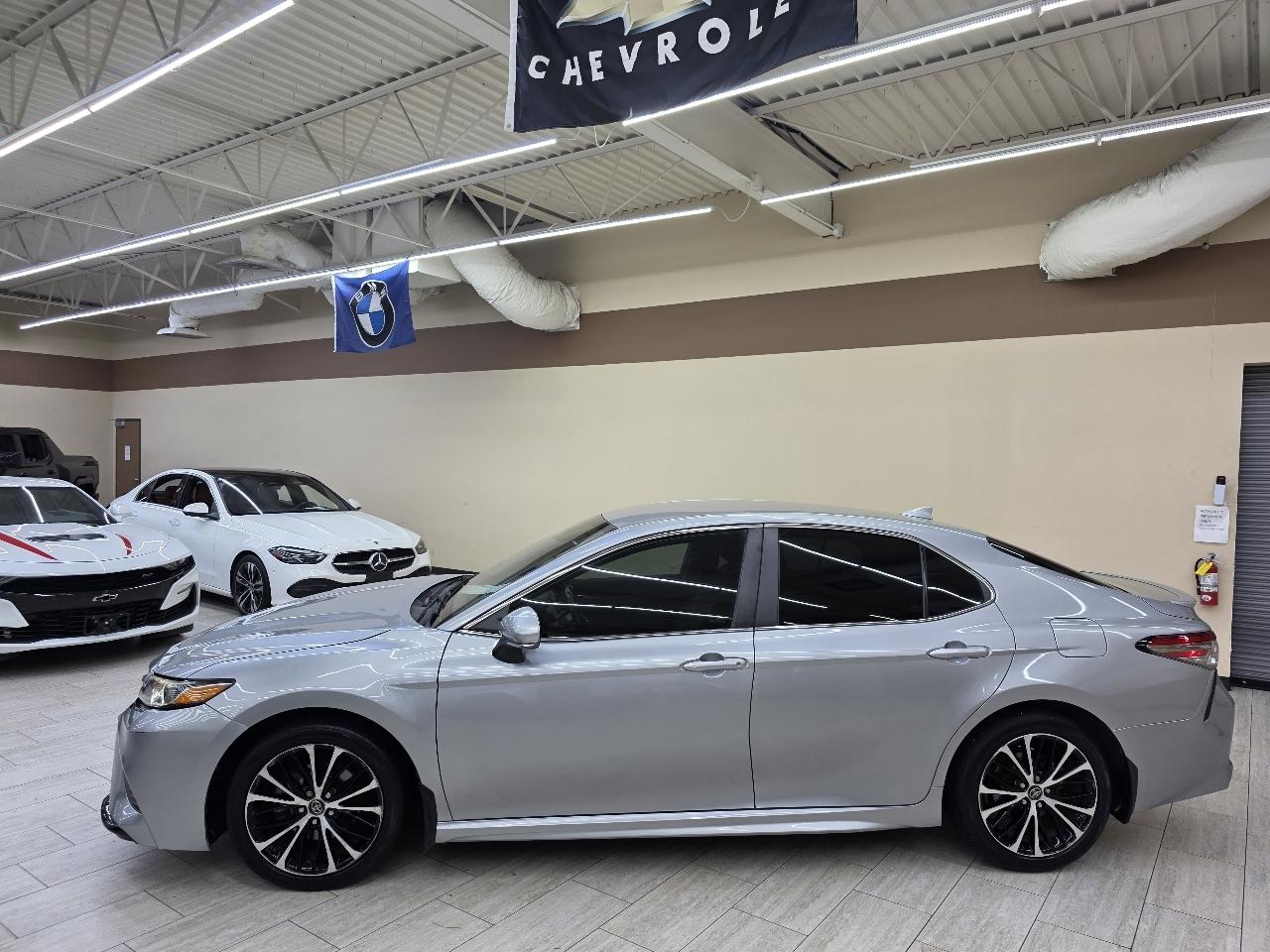 Toyota Camry XLE 2019