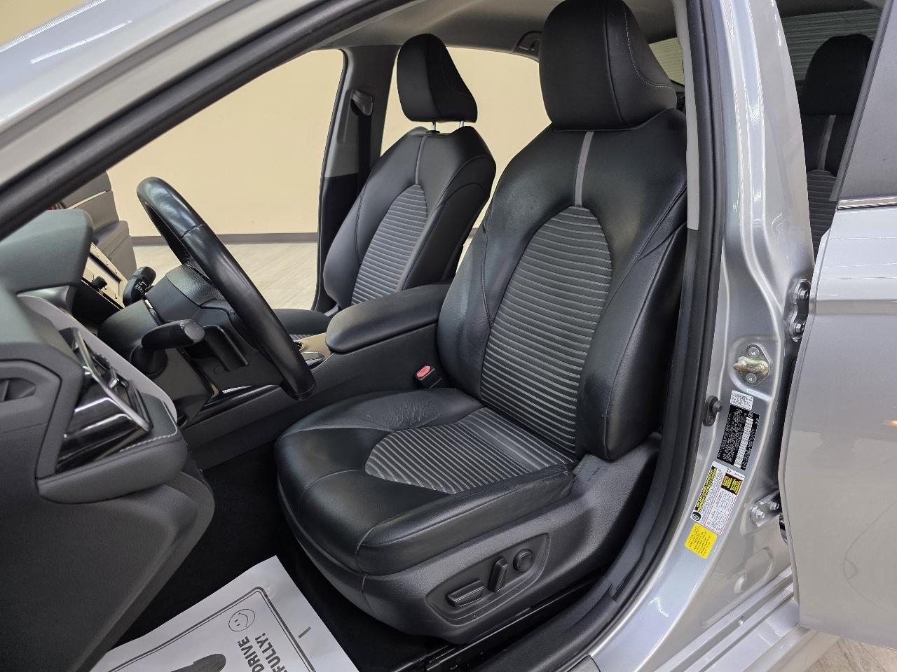 Toyota Camry XLE 2019