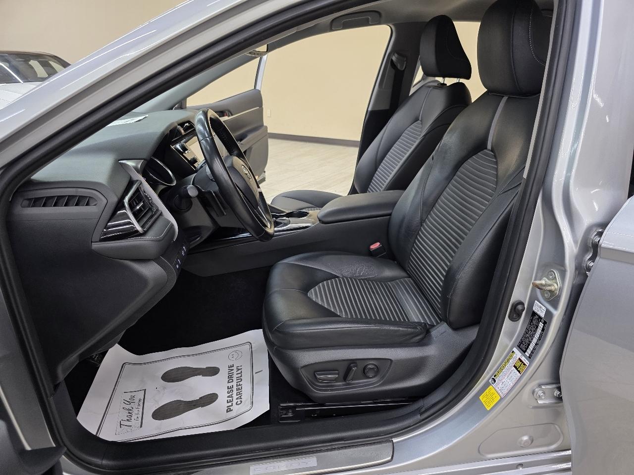 Toyota Camry XLE 2019