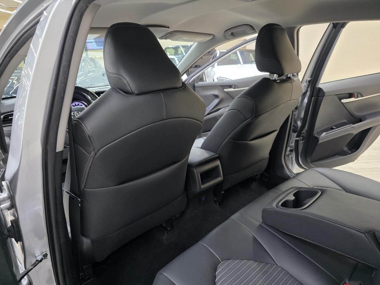 Toyota Camry XLE 2019