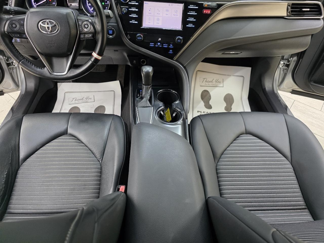 Toyota Camry XLE 2019
