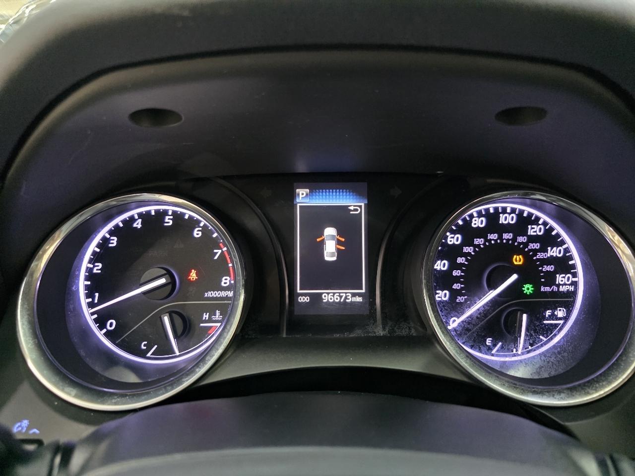Toyota Camry XLE 2019