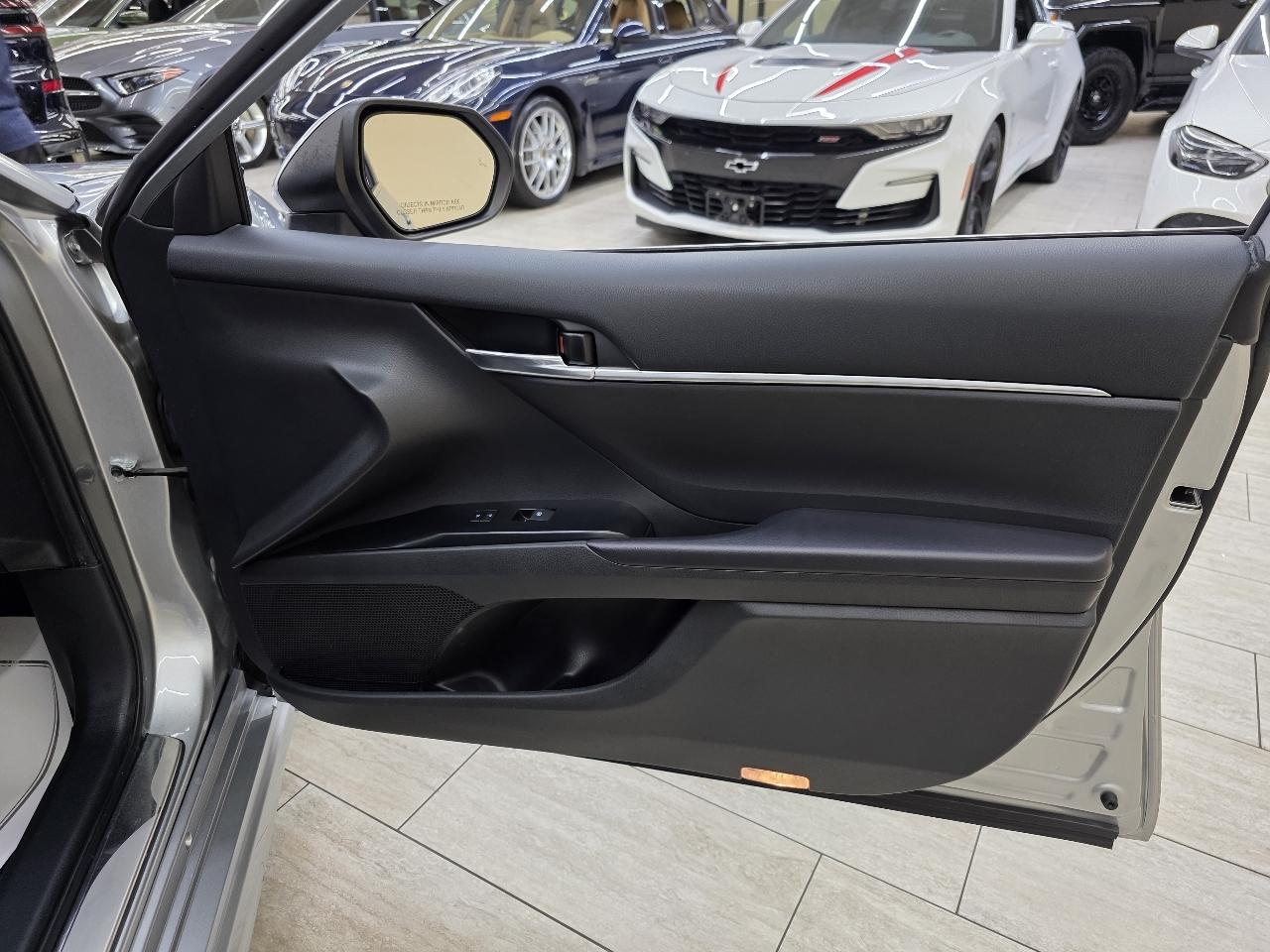 Toyota Camry XLE 2019