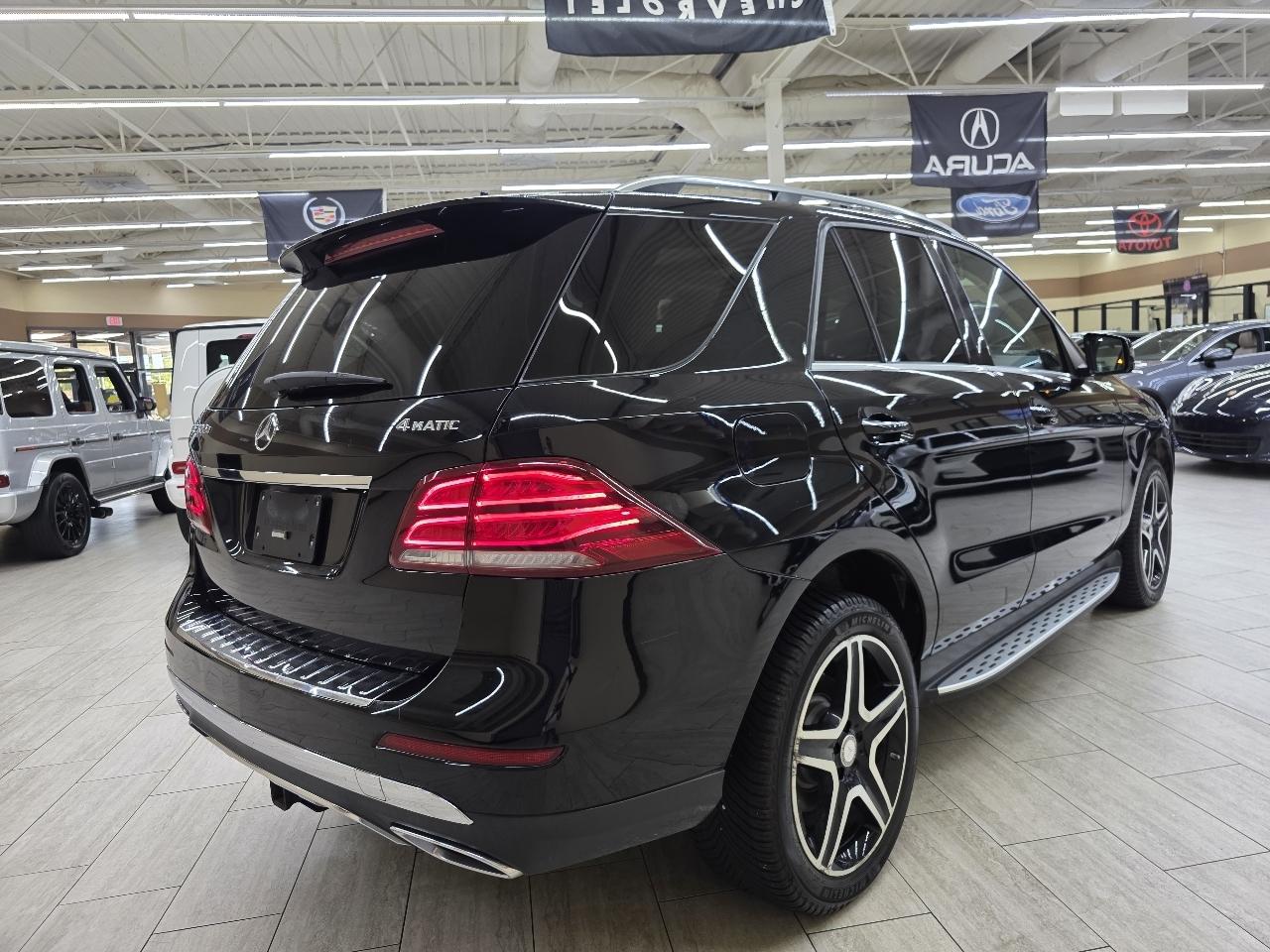 Mercedes-Benz GLE-Class GLE300D 4MATIC 2016