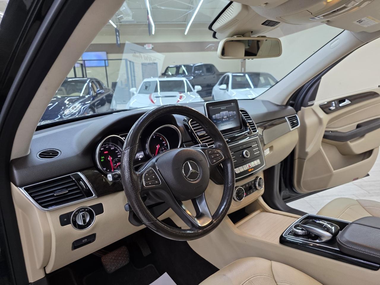 Mercedes-Benz GLE-Class GLE300D 4MATIC 2016