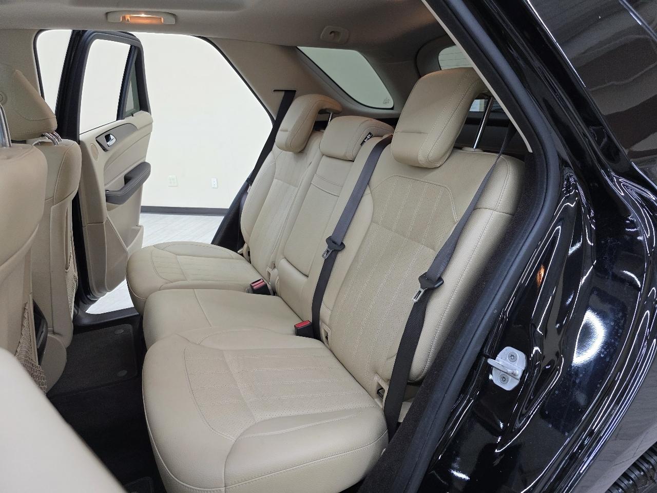 Mercedes-Benz GLE-Class GLE300D 4MATIC 2016