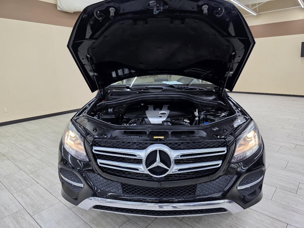 Mercedes-Benz GLE-Class GLE300D 4MATIC 2016