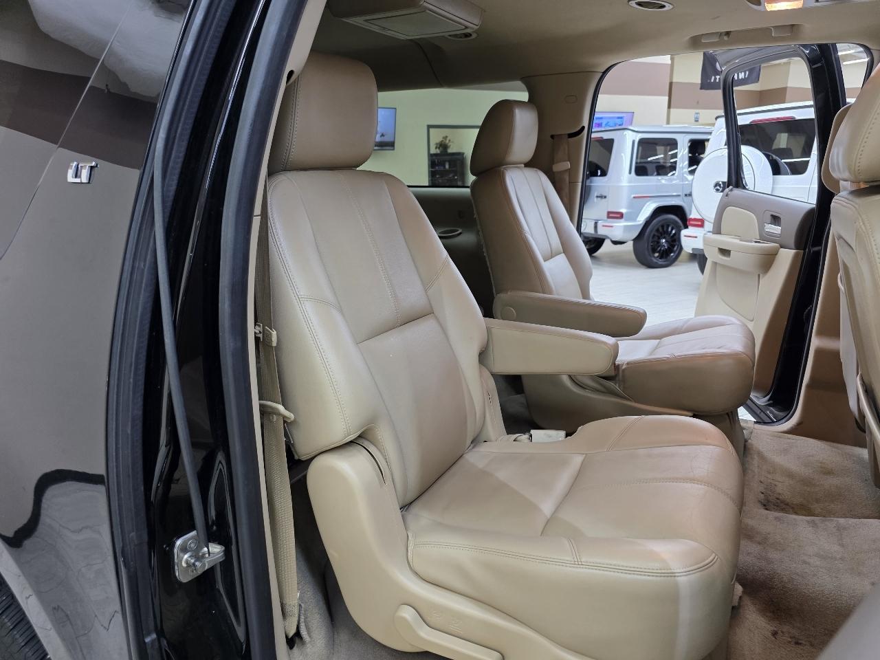 Chevrolet Suburban LT 1500 2WD 2013