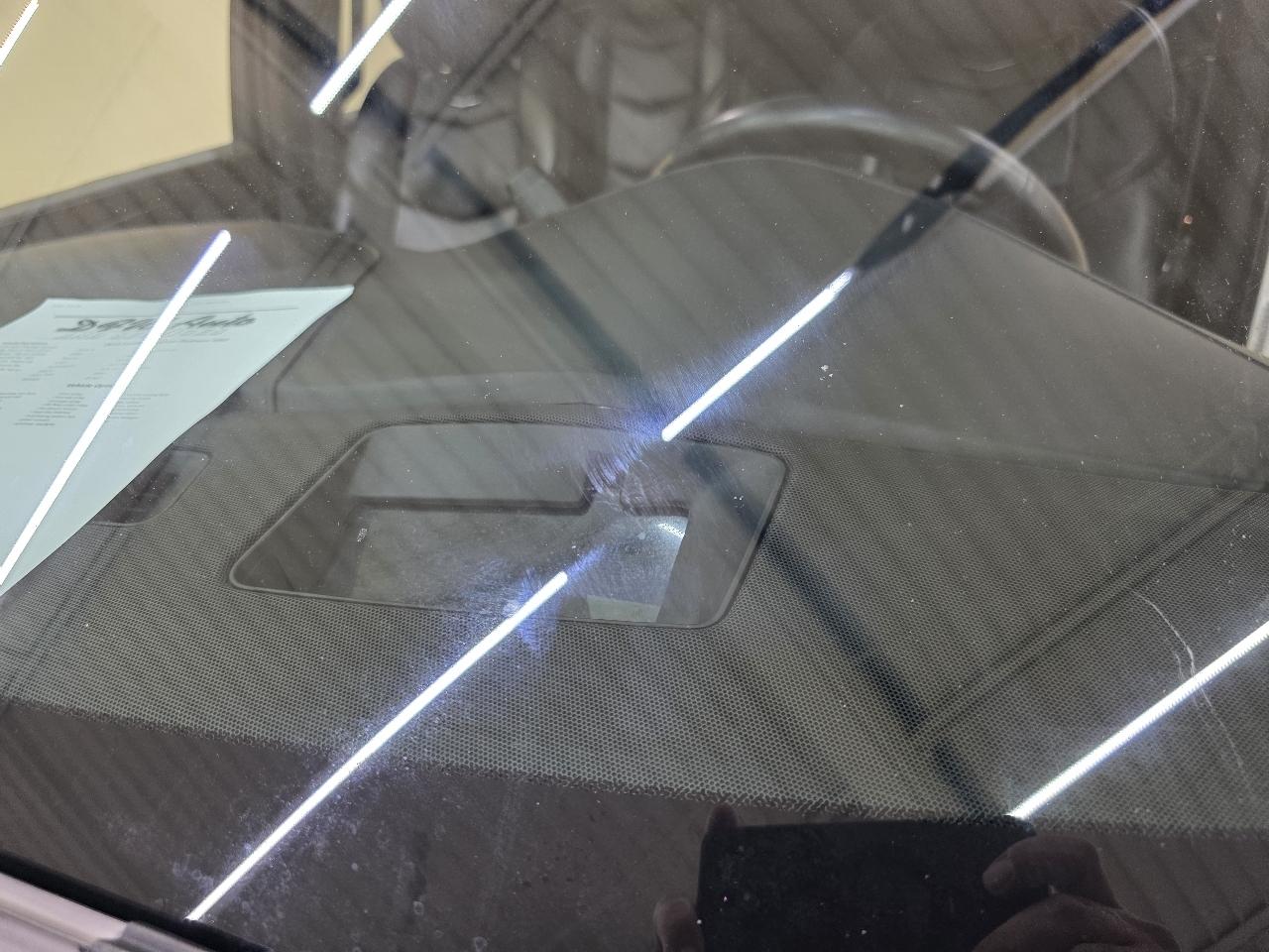Cadillac Escalade Platinum 4WD 2015