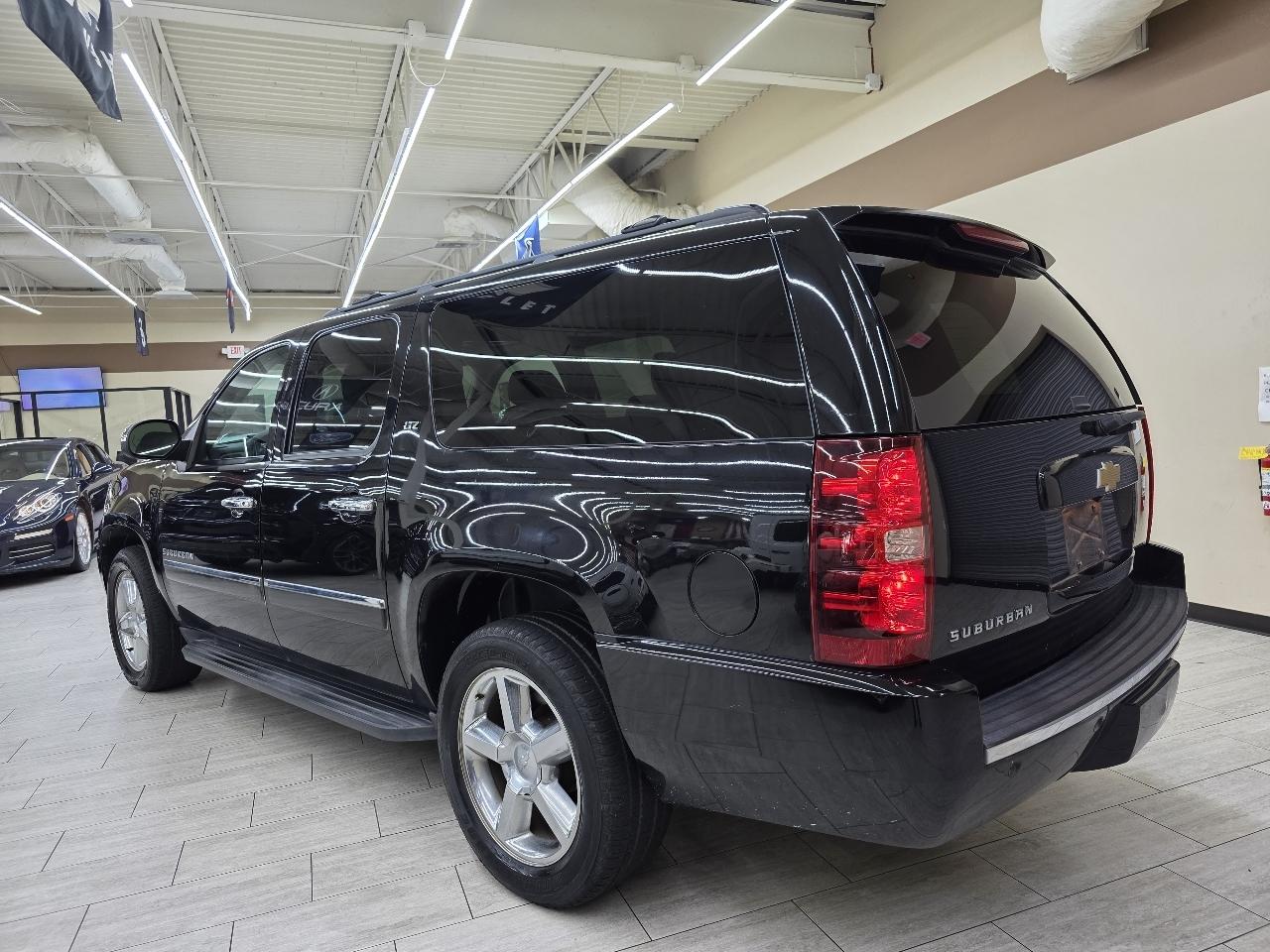 Chevrolet Suburban LTZ 1500 2WD 2014