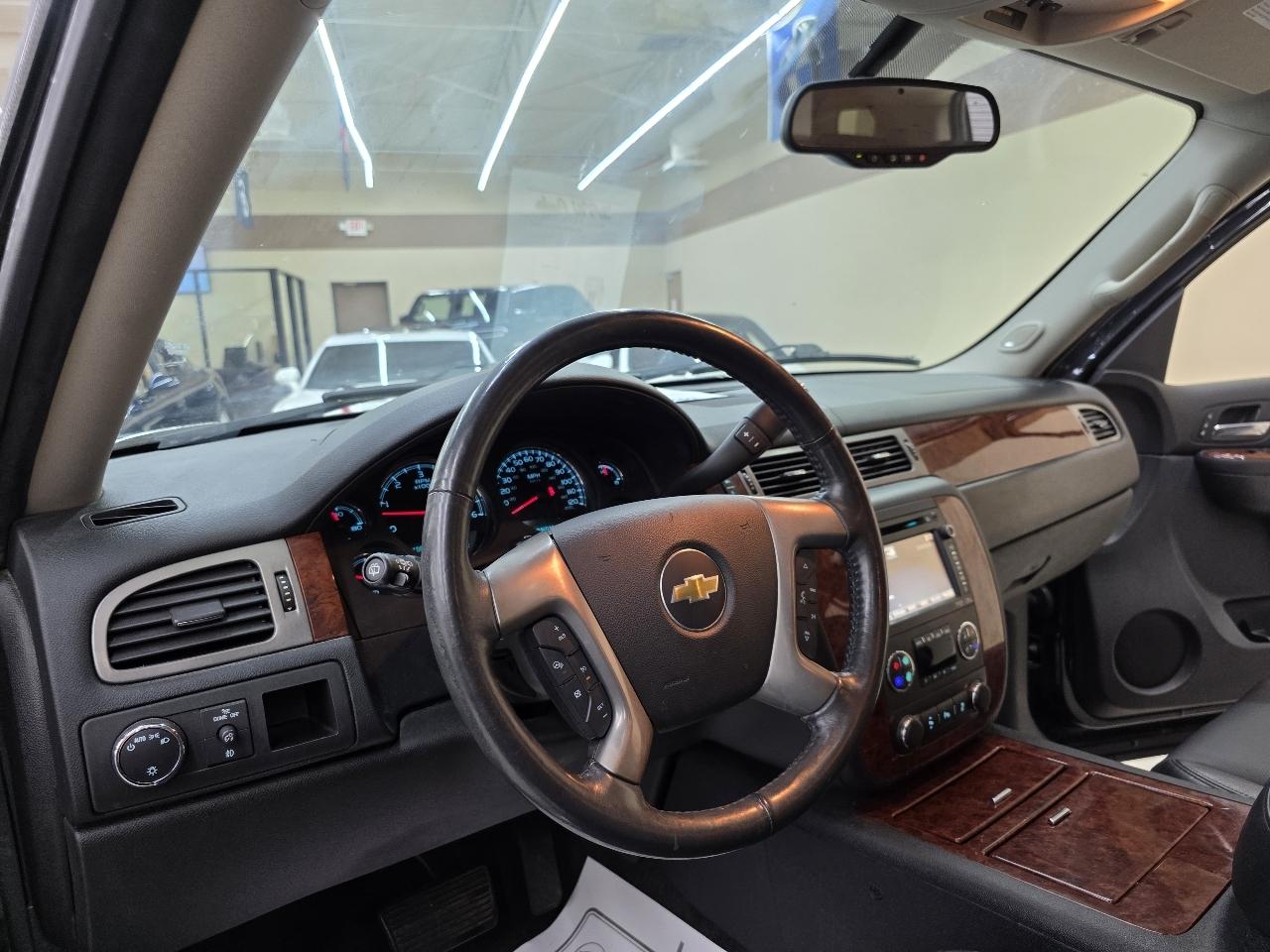 Chevrolet Suburban LTZ 1500 2WD 2014