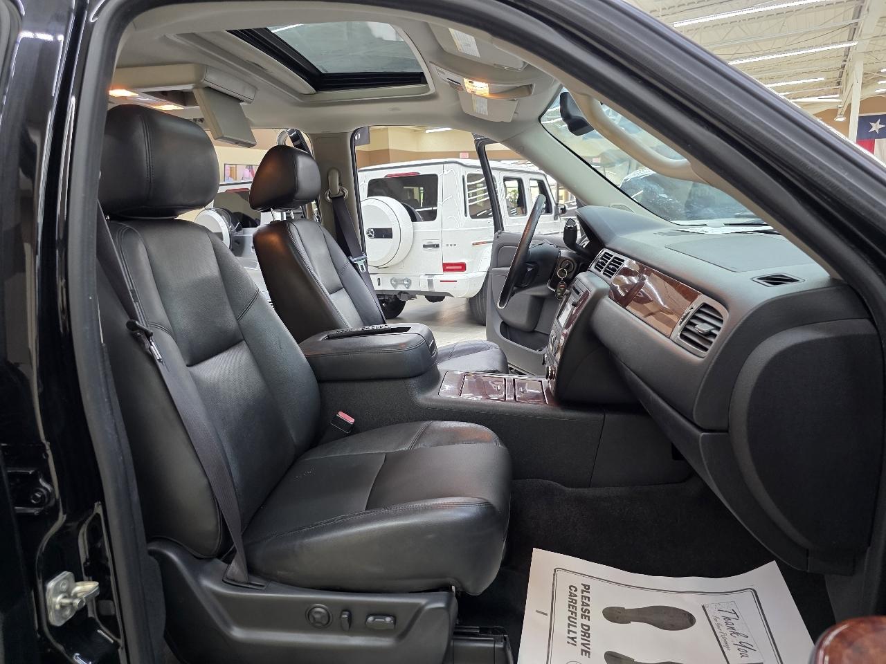 Chevrolet Suburban LTZ 1500 2WD 2014