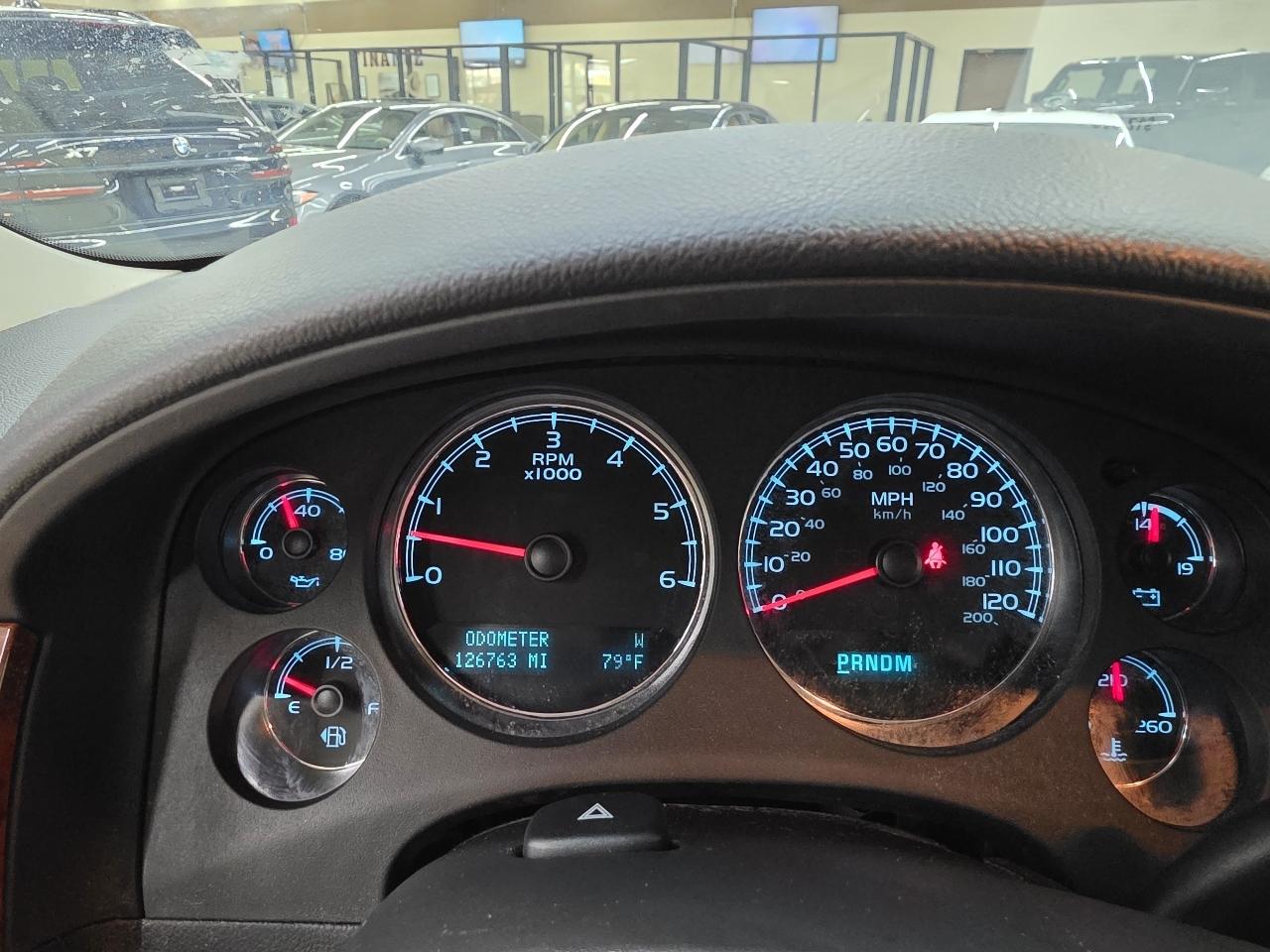 Chevrolet Suburban LTZ 1500 2WD 2014