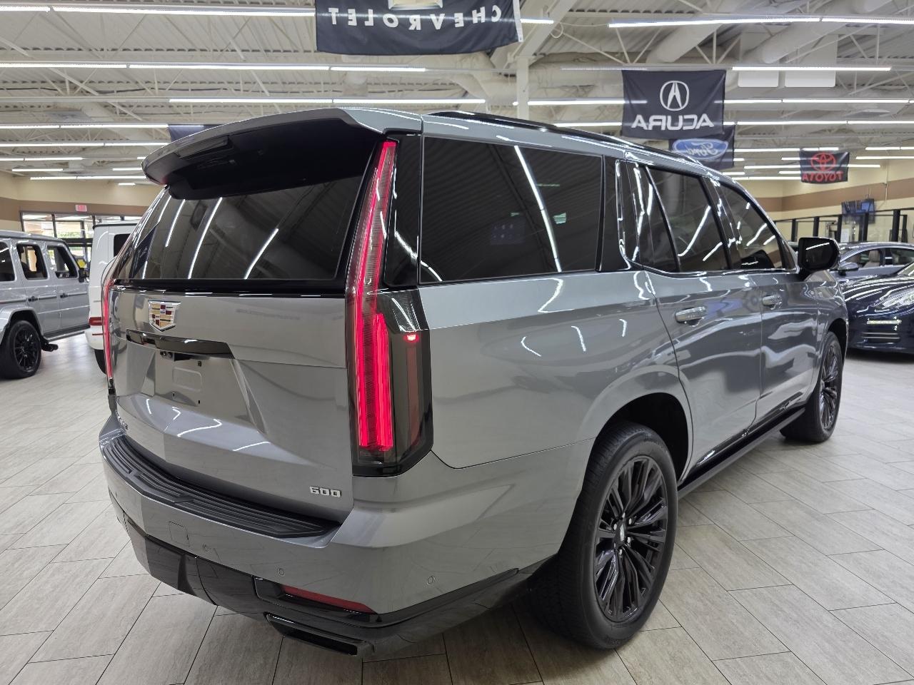 Cadillac Escalade Sport Platinum AWD 2025