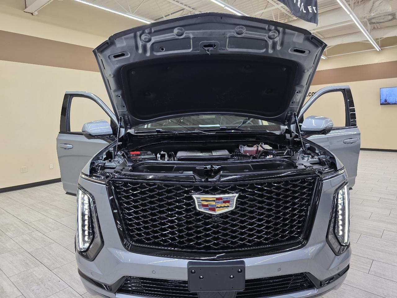 Cadillac Escalade Sport Platinum AWD 2025
