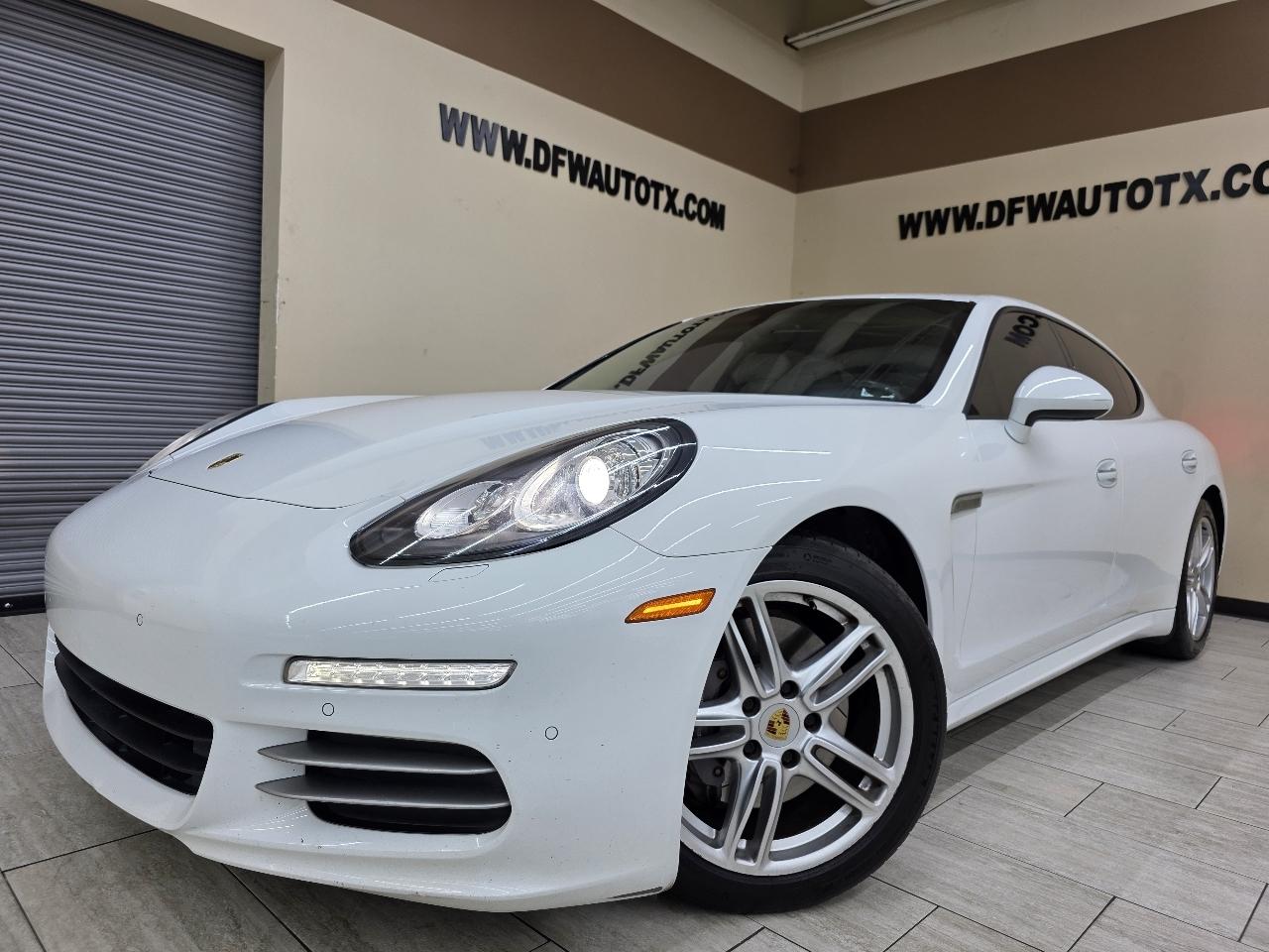 Porsche Panamera 4 2015