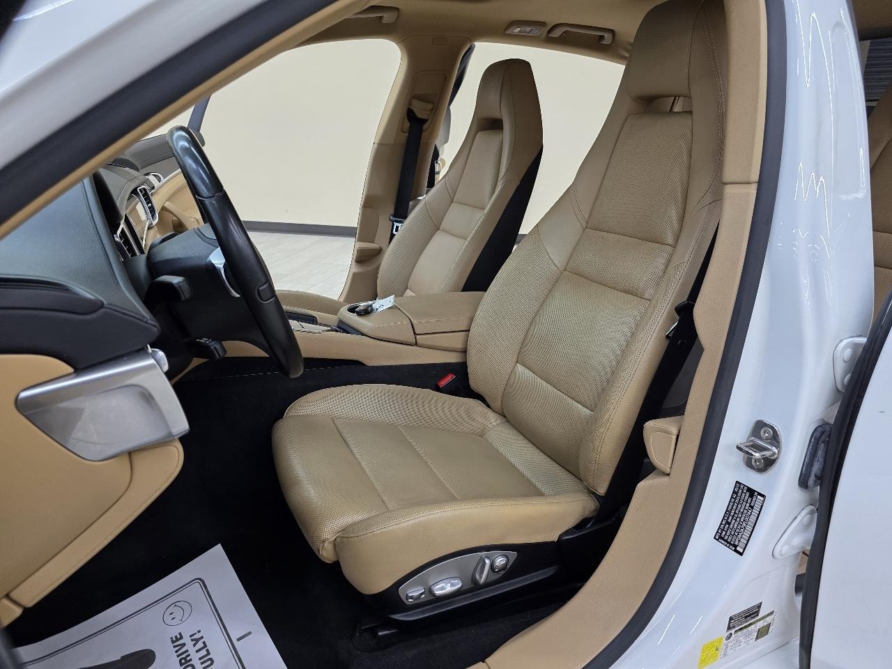 Porsche Panamera 4 2015