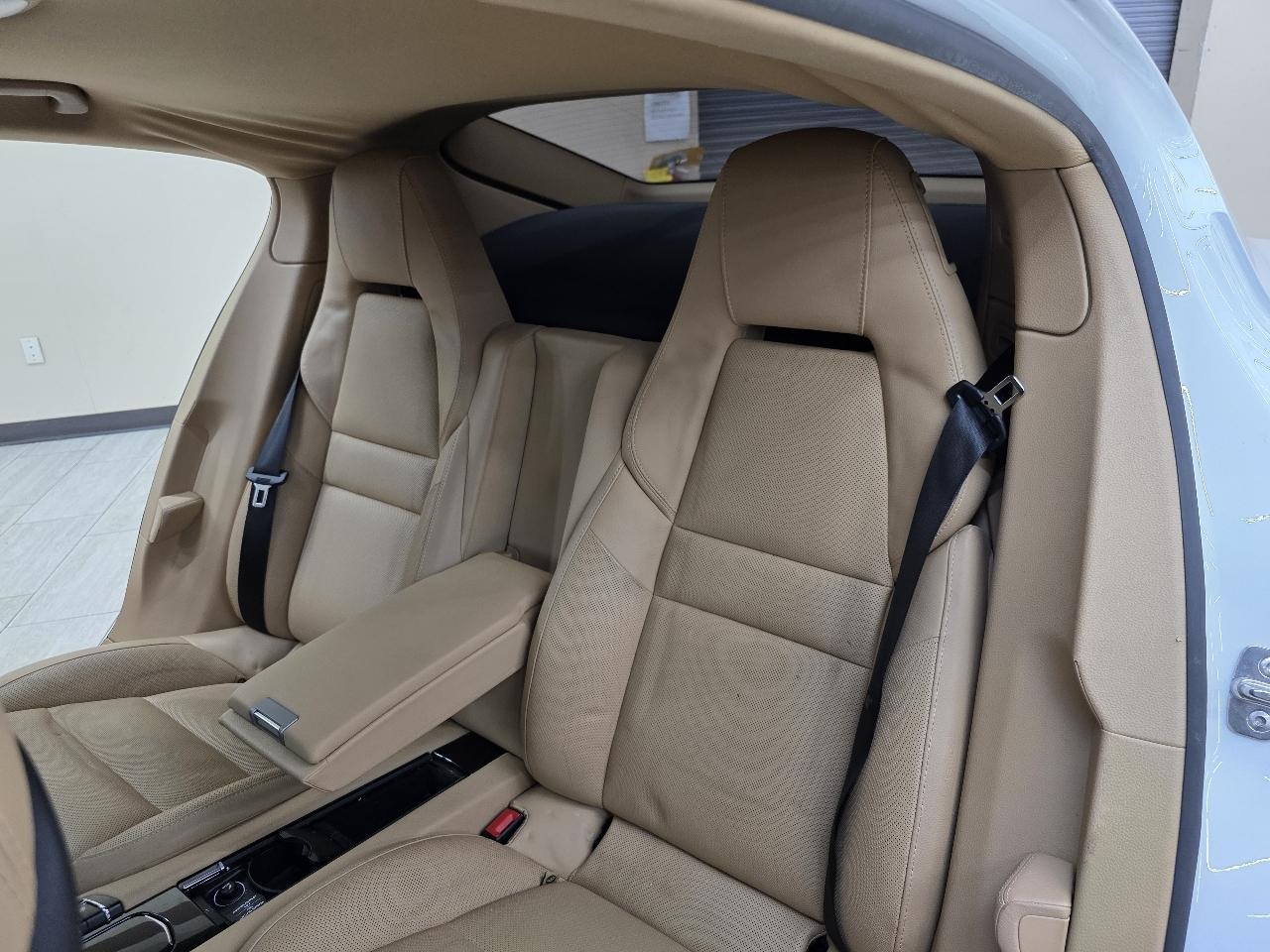 Porsche Panamera 4 2015