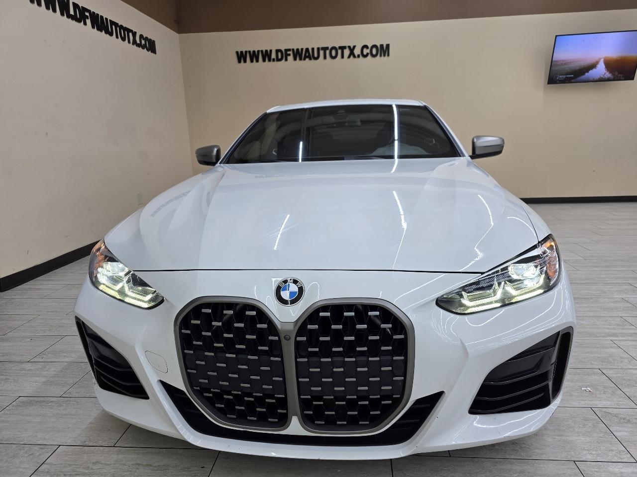 BMW 4-Series M440i Coupe 2023