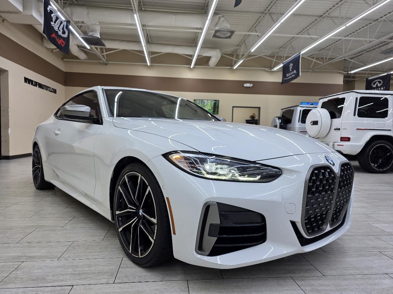 BMW 4-Series M440i Coupe 2023