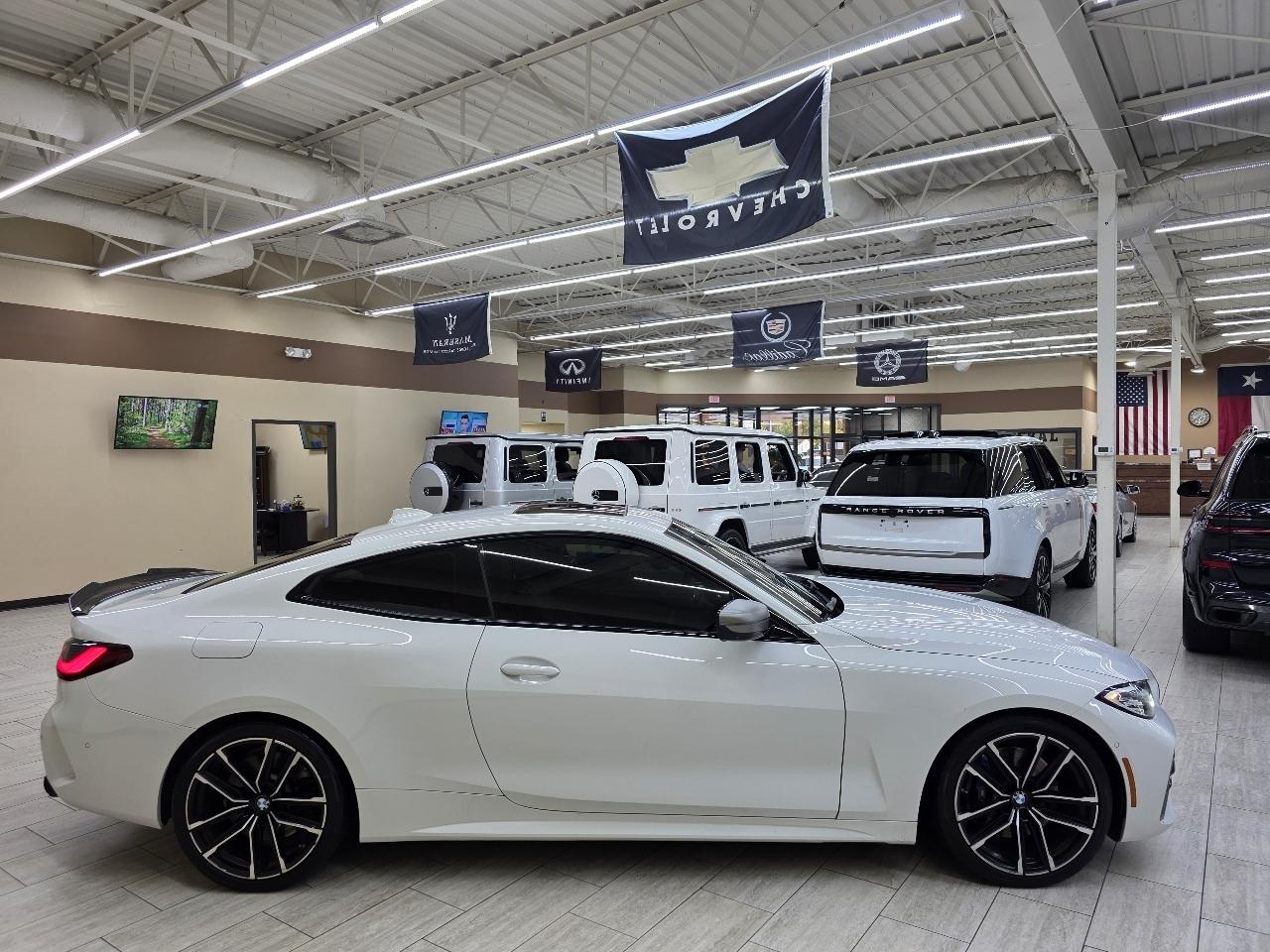 BMW 4-Series M440i Coupe 2023