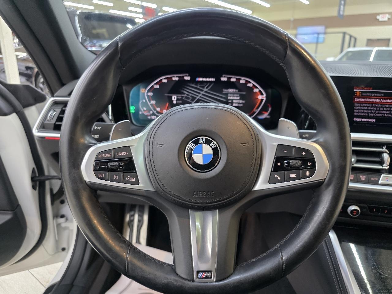 BMW 4-Series M440i Coupe 2023