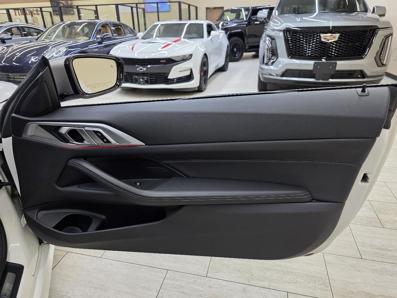 BMW 4-Series M440i Coupe 2023