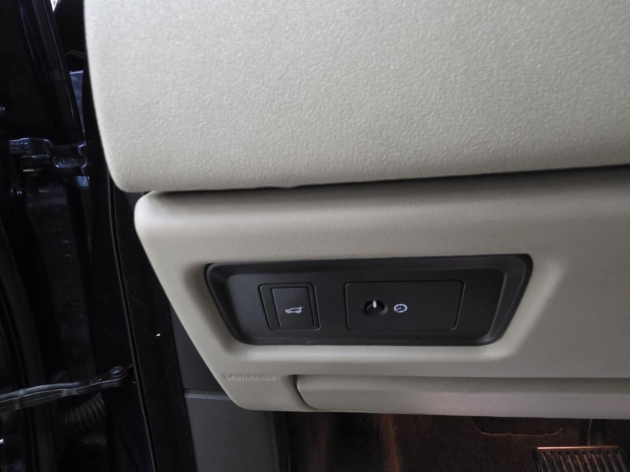 Land Rover Range Rover Evoque SE 2016