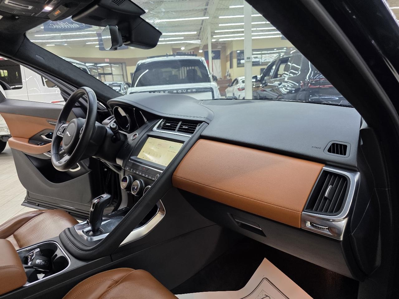 Jaguar E-Pace SE 2018
