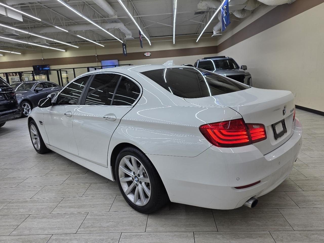 BMW 5-Series 535i 2014