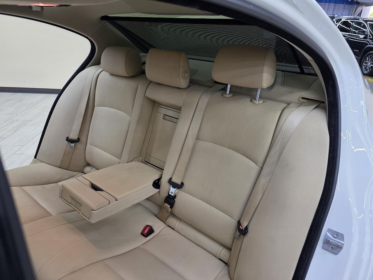 BMW 5-Series 535i 2014