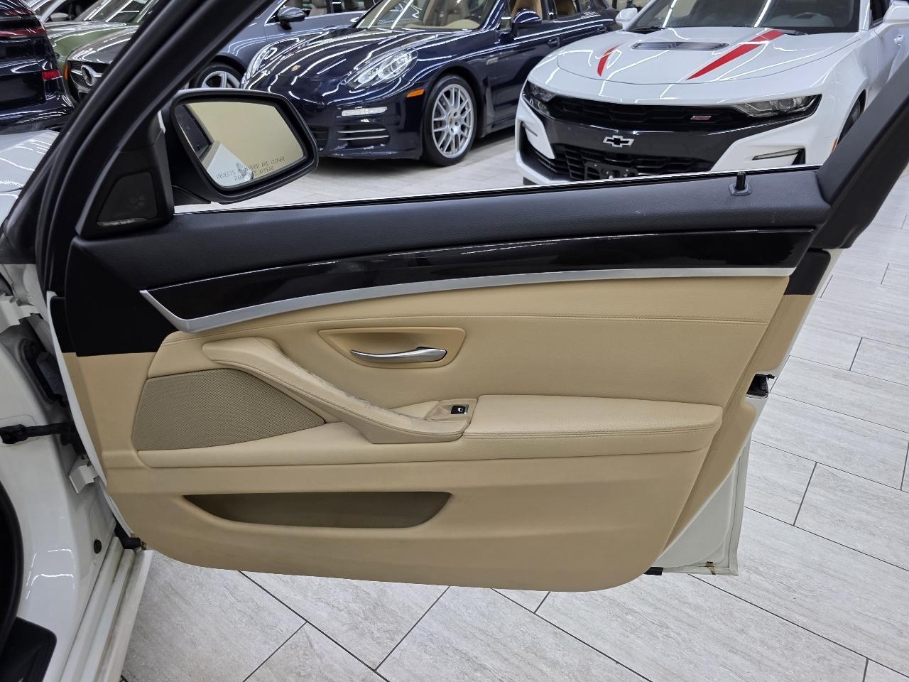BMW 5-Series 535i 2014