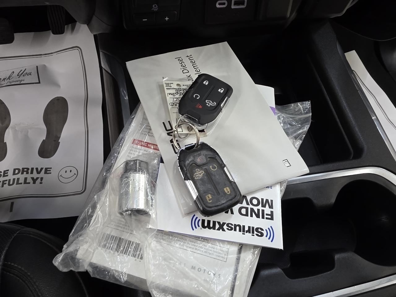 GMC Sierra 1500 SLT Crew Cab Short Box 4WD 2021