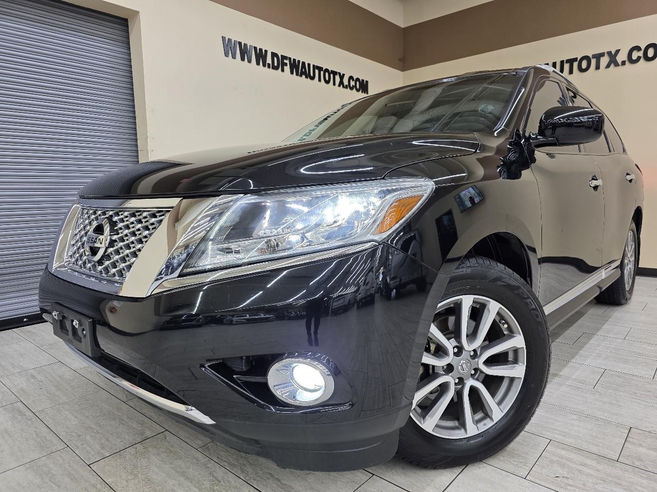 Nissan Pathfinder SL 2WD 2014