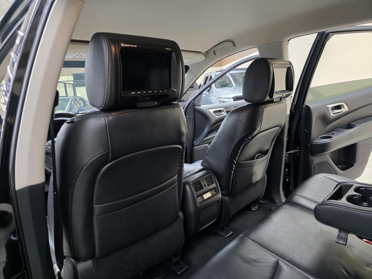 Nissan Pathfinder SL 2WD 2014