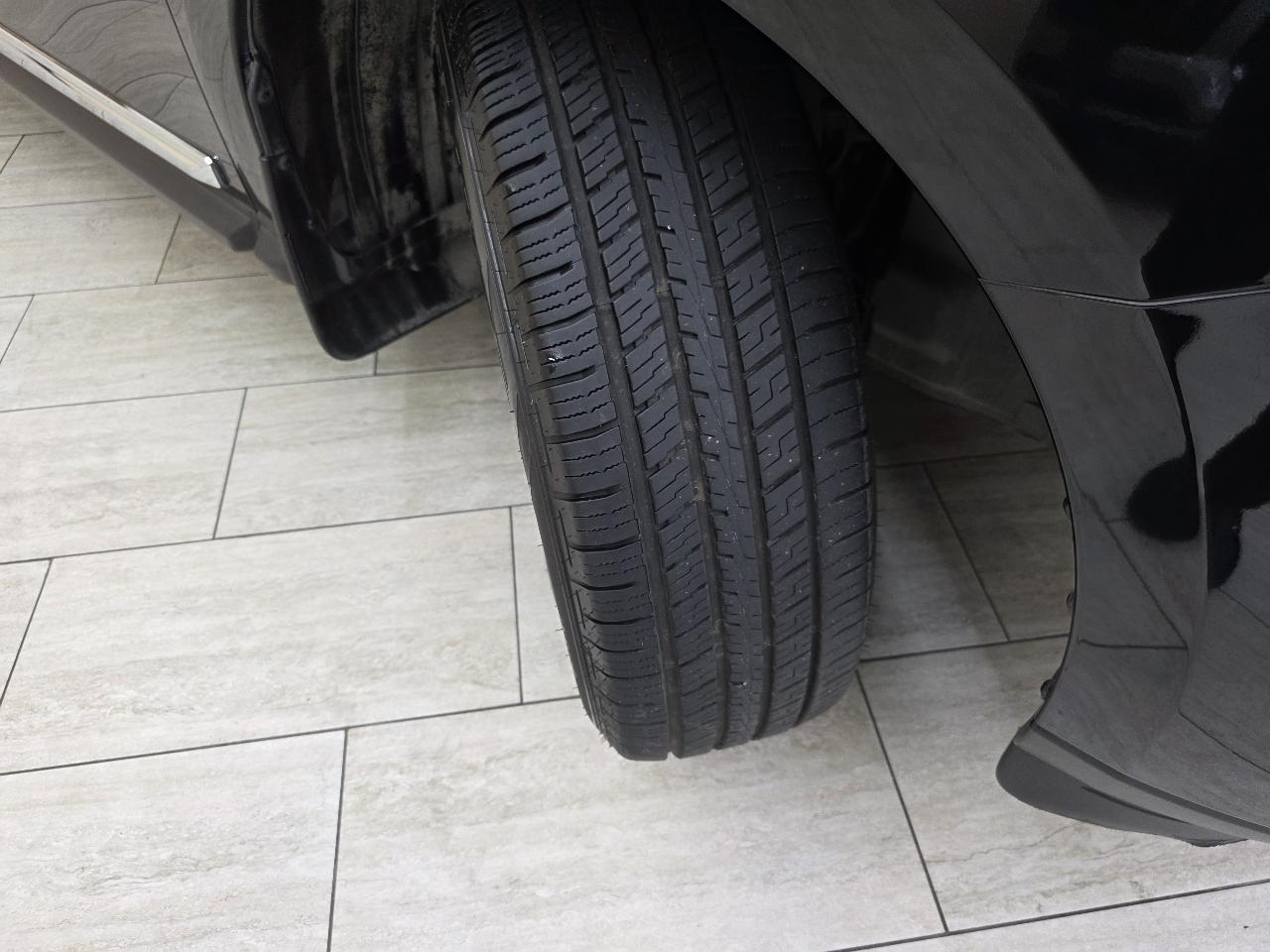 Nissan Pathfinder SL 2WD 2014