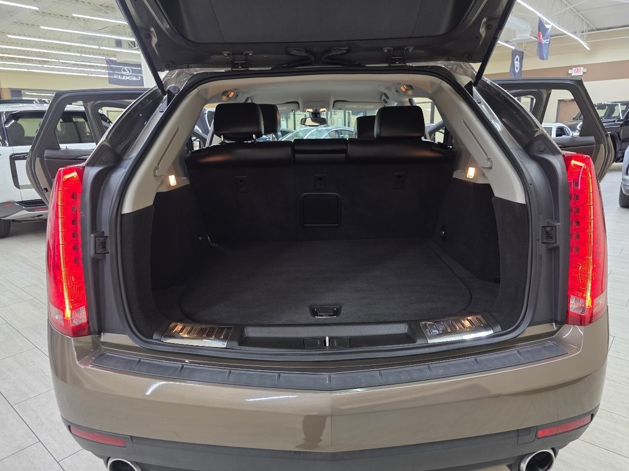 Cadillac SRX Standard FWD 2014